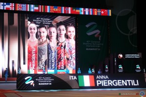 piergentili anna ita sfe04912 copia simone ferraro ph